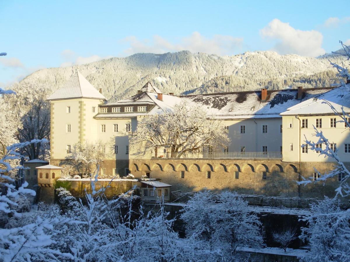 Hotel Kloster Wernberg Exteriér fotografie