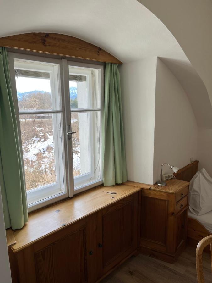Hotel Kloster Wernberg Exteriér fotografie